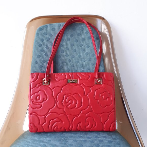 kate spade Handbags - Kate Spade Phoebe tote NWOT